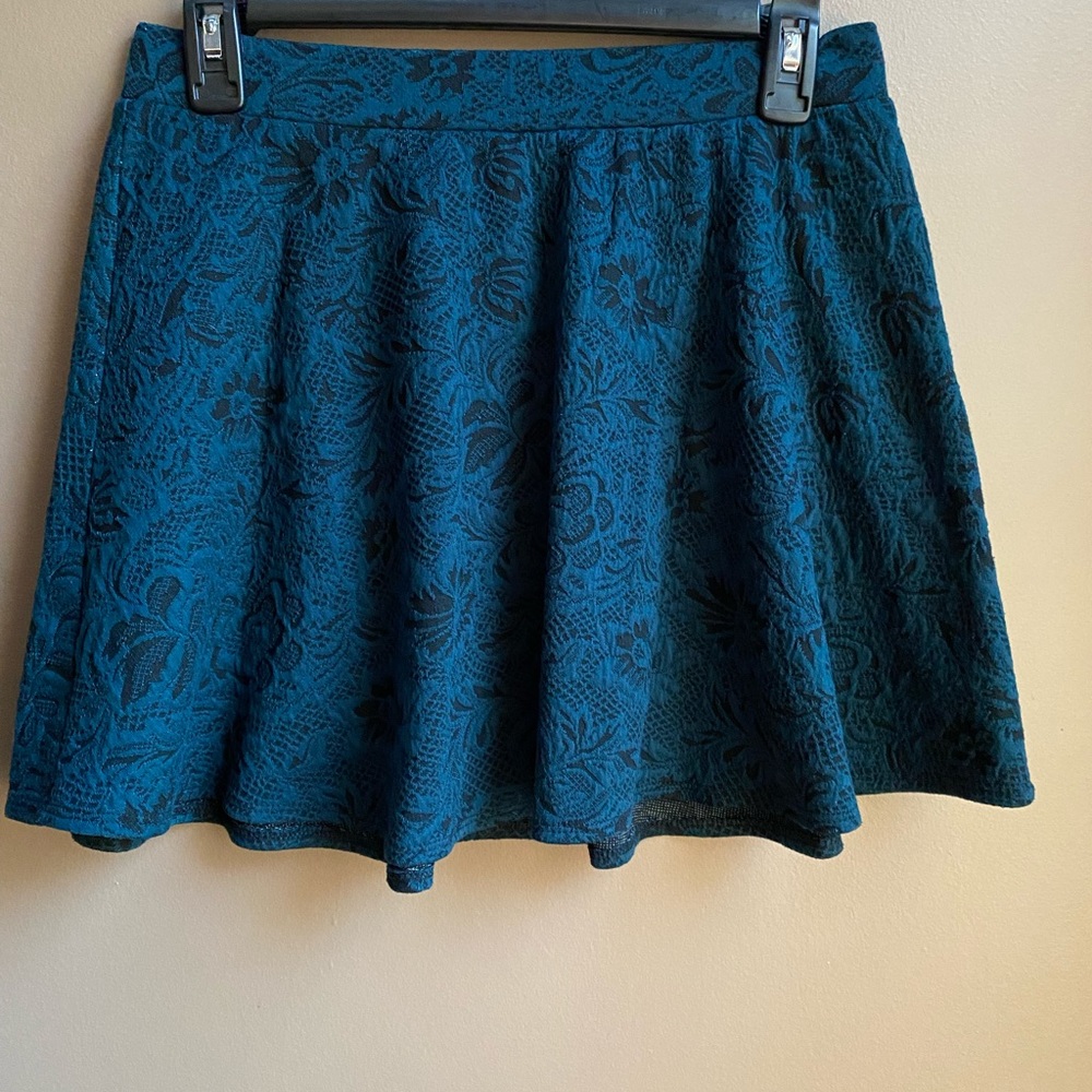 🖤🦚JOE B Juniors’ Size L skater skirt🦚🖤